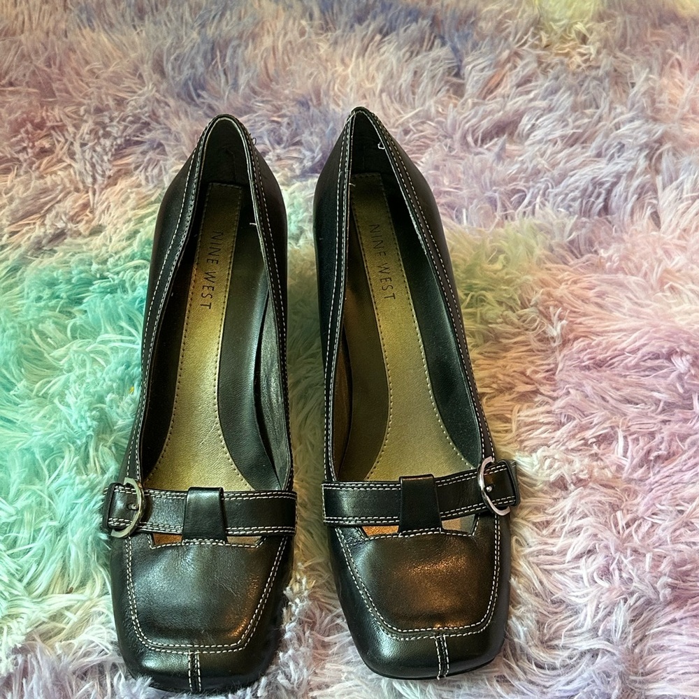 Nine West 1 1/2in heels size 7.5